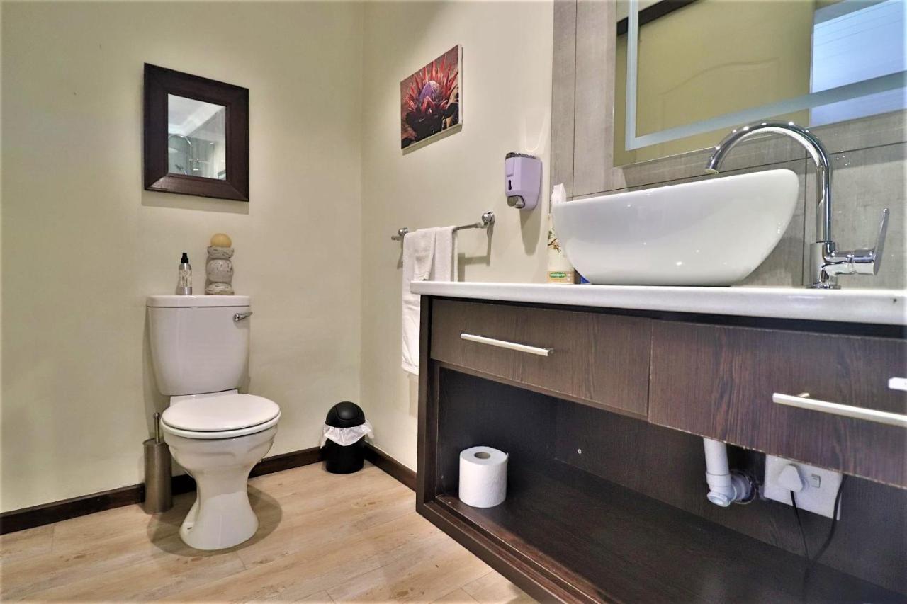 The Ranch Guesthouse Potchefstroom Ngoại thất bức ảnh