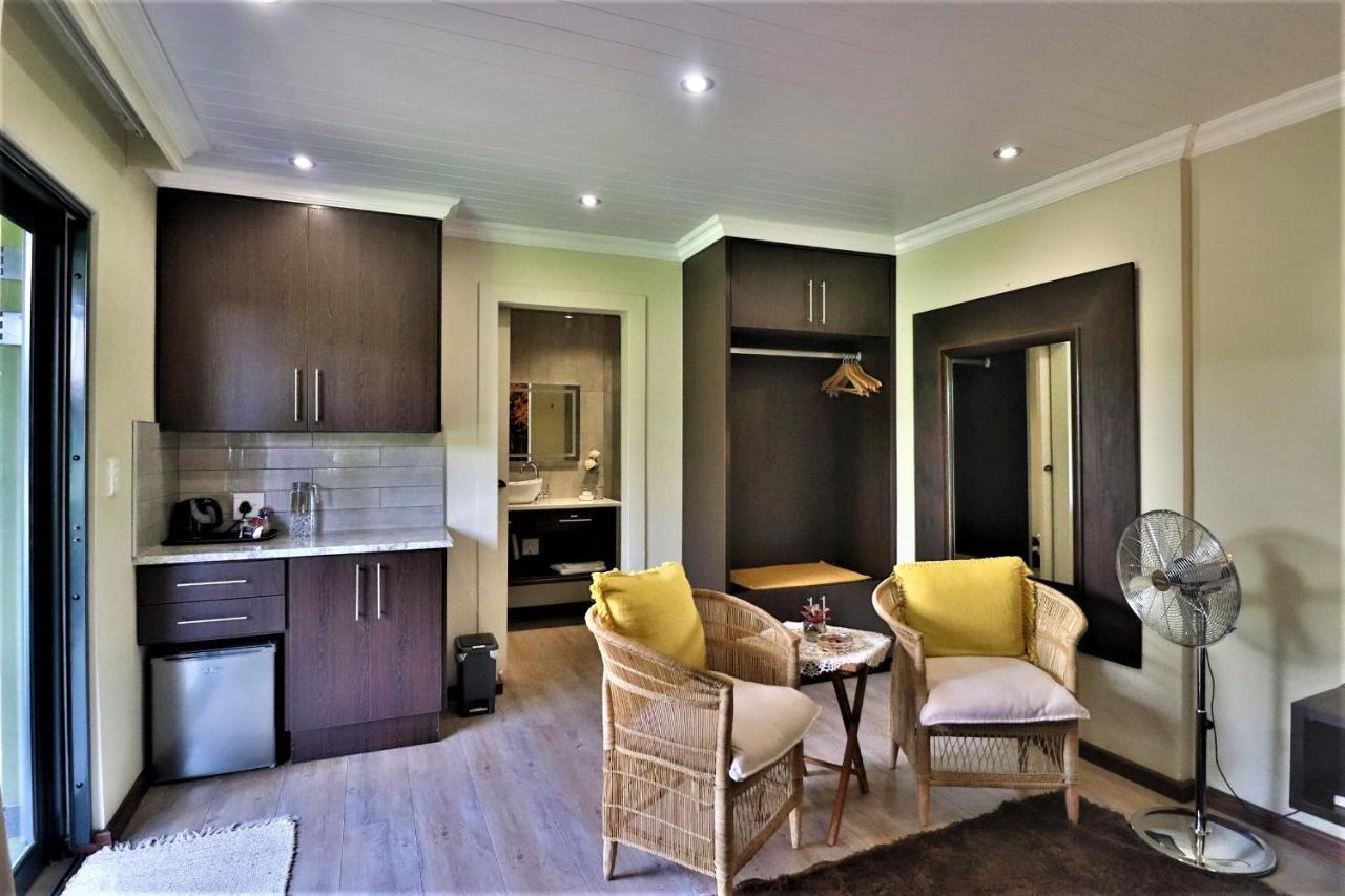The Ranch Guesthouse Potchefstroom Ngoại thất bức ảnh